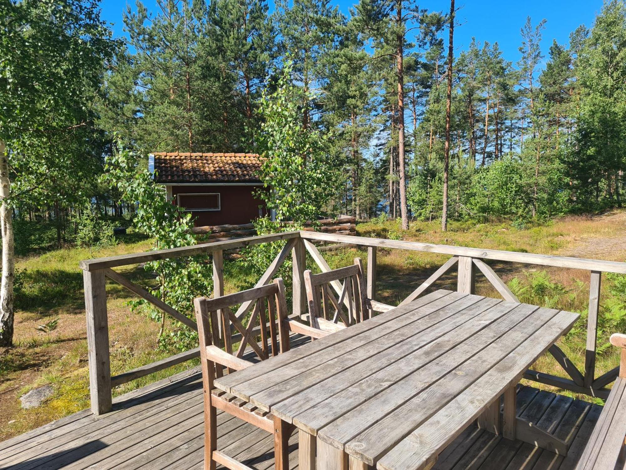 Gaerdsholmens Skaergardshemman "Boken" Villa Edsbruk Eksteriør billede